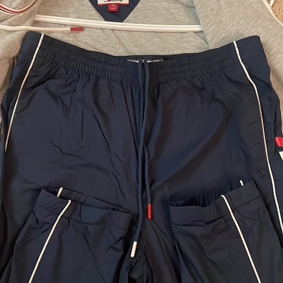Tommy Hilfiger Tracksuit - Picture 7 of 7